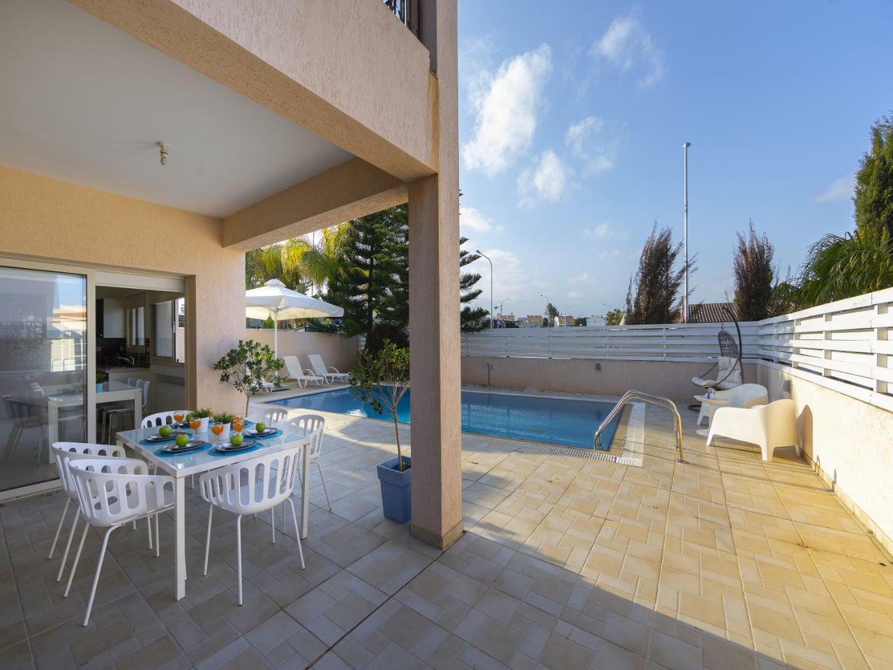 Villa Michelle 2 Protaras Exterior photo